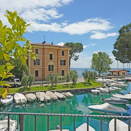 Casa Argento